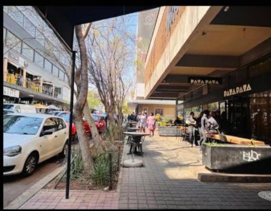 Air: Fox On Maboneng Apartment Johannesburg Luaran gambar